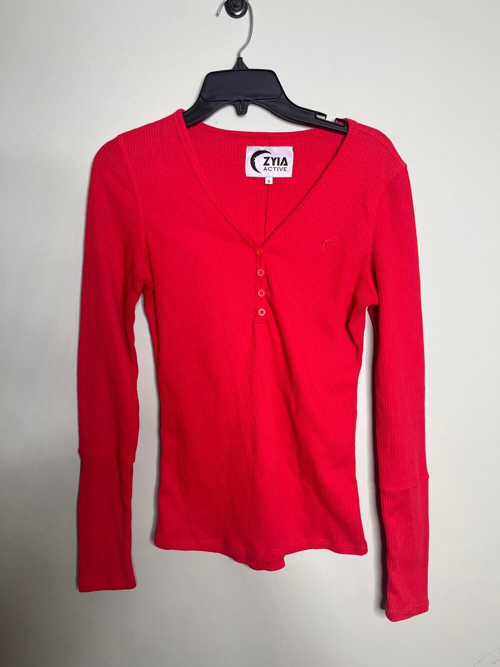 Zyia Active Red Long Sleeve Waffle Henley Small
